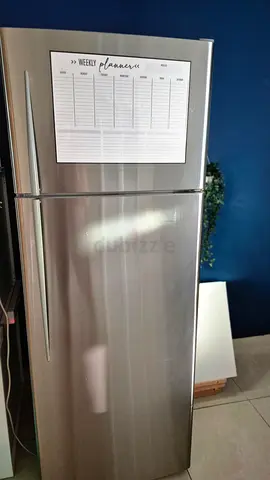 Refrigerator - Fisher & Paykel 411L - 400 AED