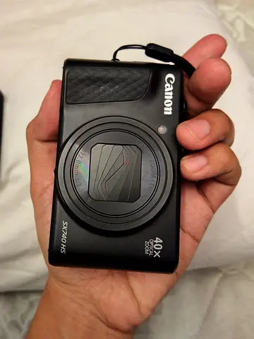 Canon PowerShot SX740 HS - Compact 40x Optical Zoom Camera (Used)