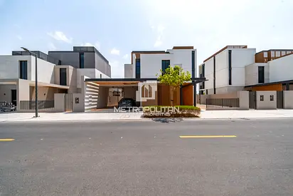 Price Drop | Luxurious Villa | Prime Location
