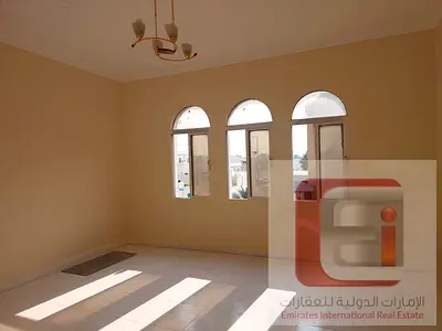 للبيع فيلا طابقين منطقة الرفاعه قريب البحر