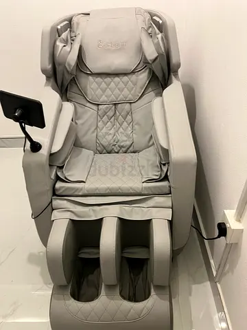 B health massage chair
