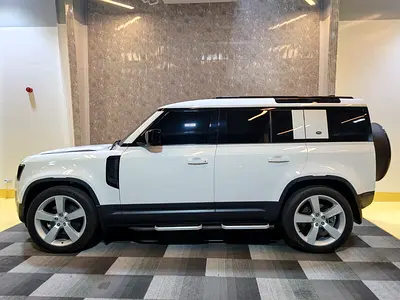2024 Land Rover Defender 110 HSE | GCC Specs | Brand New Condition