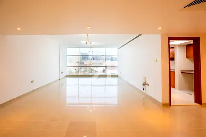 Easy Access to DCC Mall | Chiller Free