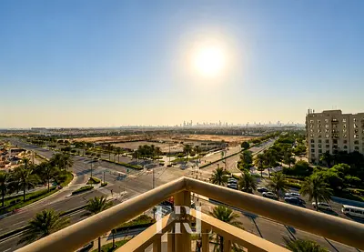 Spacious | High Floor | Dual Balcony | W/ maids