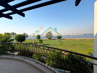 SEASHORE 4BEDROOMS+MAIDSROOM