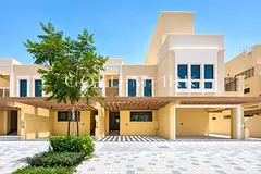 Middle Corner Unit | Vacant | Near to Lagoon