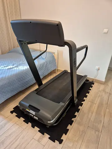 Horizon Fitness OMEGA Z Compact motorized treadmill