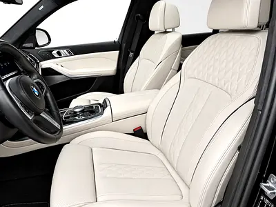 2024 BMW X7 photo 10