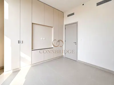 Brand New | Central Park View | 6 Mins Walk to Mall