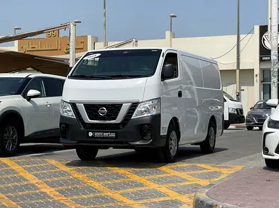 Nissan Urvan NV350 2022 GCC Specs | Excellent Condition | Without Accident | Low Km | 672 P M