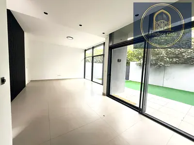Middle 4BHK Townhouse Sendian Masaar with Landscap