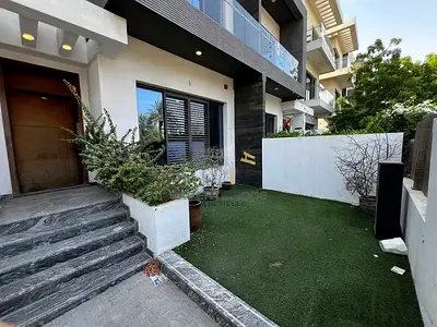 فيلا رائعة 4BR | جاهزة للسكن | موقع مميز في JVC