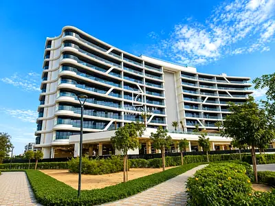 LUXURY LIVING | PREMIUM QUALITY | HIGH ROI