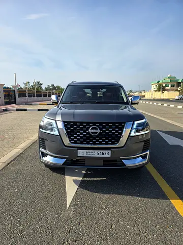2017 Nissan Patrol LE Platinum - American Specs