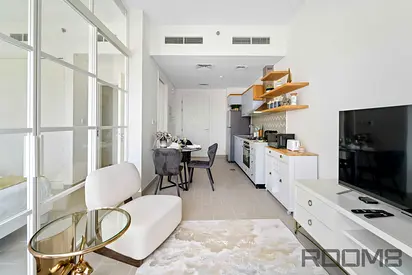 Chic Studio | Golfville | Prime Location