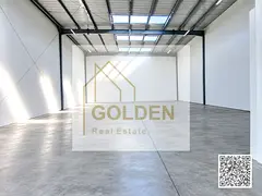 Industrial Warehouse with a Spacious Interlock Yard - Easy Loading & Unloading