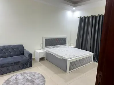 Room available for rent