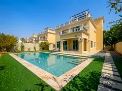 POOL | FOUR BED | HUGE 10k CORNER PLOT | VACANT