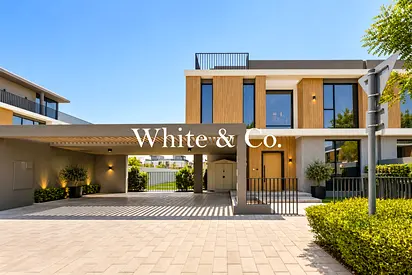 Single Row | Park & Pool | Family Living