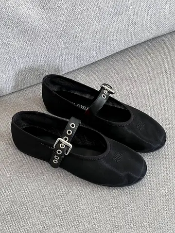 MIU MIU