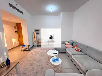 Spacious luxurious lush fully furnished 2bhk aprtment with closed kitchen 3 bathrooms balcony ready