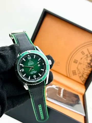 Omega seamaster quartz mens watch