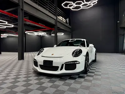 2014 Porsche 911 GT3 (991) | 35,000 KM | Full Carbon Package