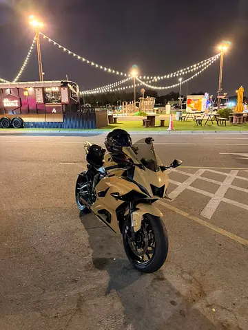 Super Sport Bike for Sale – Excellent Condition – Ready to Ride