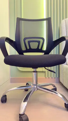 Black Mesh Office Chair with Wheels – AED 100