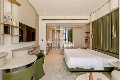 Fully Furnished | High Floor | Chic Interiors