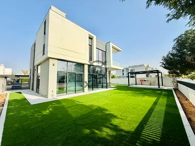 Vacant | Corner Unit| Type A | North| Multiple Options