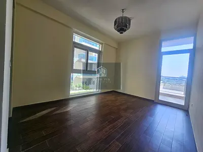 2BHK | CHILLER FREE | NEXT TO METRO