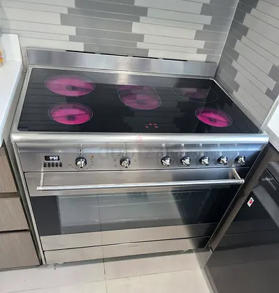 Free Delivery- SMEG Italian 5-Burner Electric Ceramic Cooking Range 90x60 CM