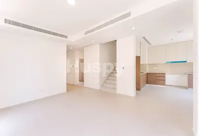 Near Amenities | Landscaped | Golf Course Living