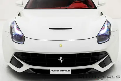 صورة 6 لـ 2013 Ferrari F12 BERLINETTA