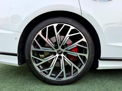 صورة مصغرة 19 لـ 2020 AUDI S8