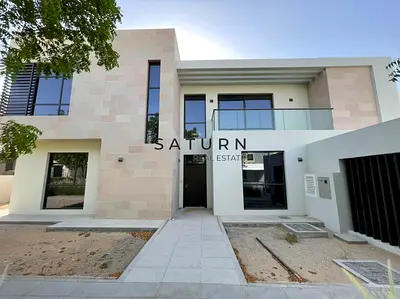 Elegant 5BR Signature Villa | Hot Deal