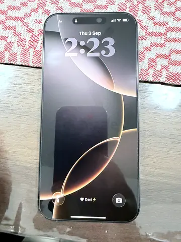 iPhone 16 pro max natural titanium 256gb