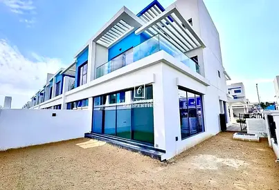 BRAND NEW | END CORNER TOWNHOUSE | LUXURY 5 BED