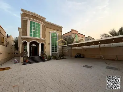 🏡 فيلا واسعة للإيجار في عجمان – المويهات 2 (قرب شارع عمار) 🏡  فيلا متميزة بمساحة ضخمة 5,000 قدم مربع وتقسيم راقٍ، بموقع استراتيجي بالقرب من شارع عما