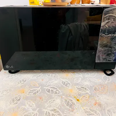 LG Microwave Oven - Black, Good Working Condition