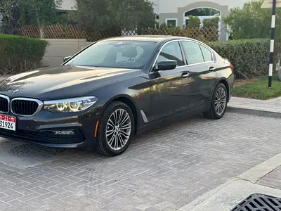 2018 BMW 5-Series 530i Sport Line - American Specs