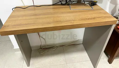 Beautiful Computer desk - compact study table