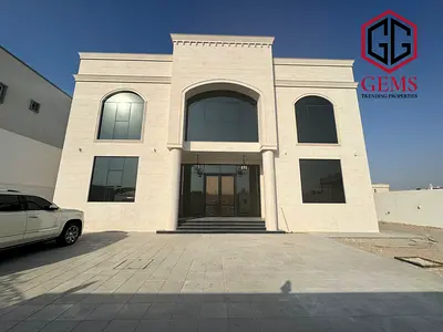 ELEGANT BRAND NEW | MAID ROOM | STUNNING | GARDEN
