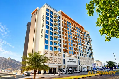 Modern 1BR | Private Beach & Pool | Khorfakkan Resort