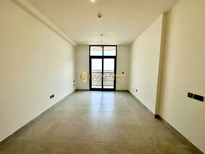 استوديو حديث | FH Residency | شرفة | دخول المسبح والنادي الرياضي