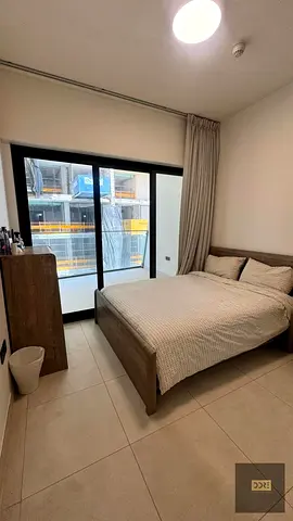 FULLY FURNISHED | READY TO MOVE | HIGH FLOOR