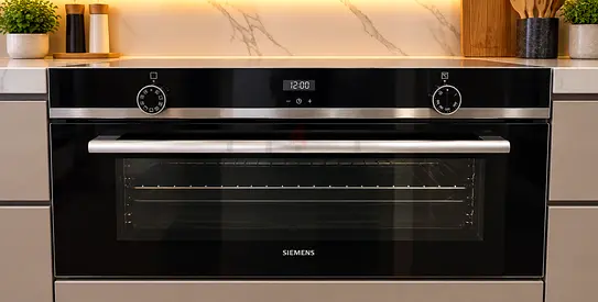 Built-In Electric Oven – Stainless Steel Interior | Multiple Racks | Good Condition