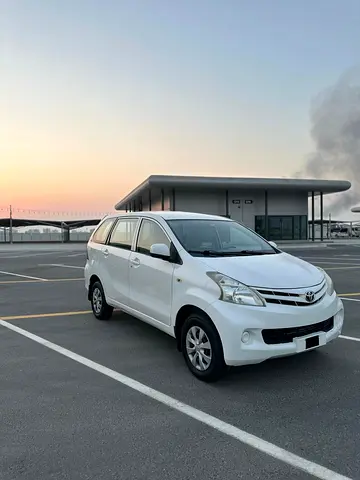 2015 Toyota AVANZA 照片 2