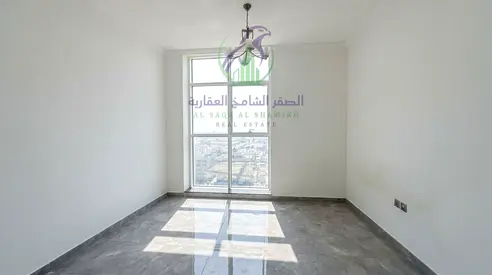 استوديو للإيجار السنوي في المجاز اثنين الشارقة شارع جمال عبد الناصر مساحة واسعة إطلالة بانورامية مفتوحة خزائن بالحائط جيم مسبح وباركينغ
